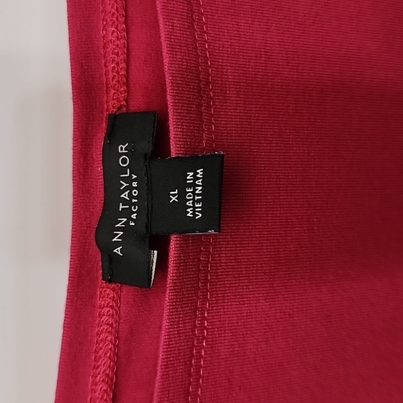 Ann Taylor Factory Long Sleeve Tee Rayon sz XL - Picture 2 of 7